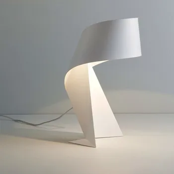 Modernus Minimalistinis Juoda ir Balta Origami Stalo Lempa E27 LED Dekoratyvinės Šviesos kambarį stalinės lempos, miegamojo himalaia